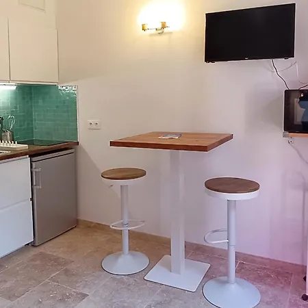 Le Clos Des Galejades Hotel apartamentowy