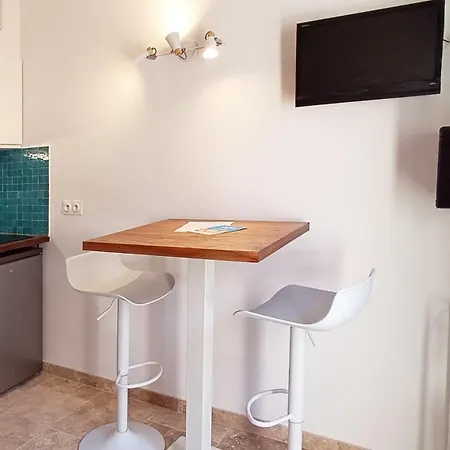 Le Clos Des Galejades Hotel apartamentowy