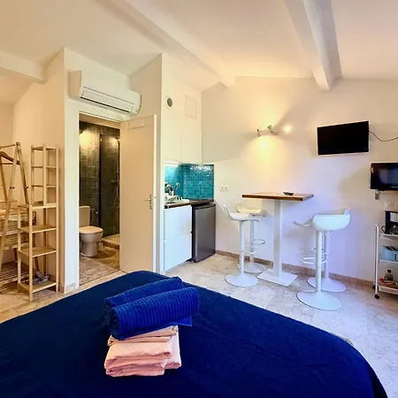 Aparthotel Le Clos Des Galéjades Porquerolles