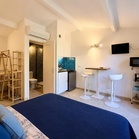 Le Clos Des Galéjades Aparthotel