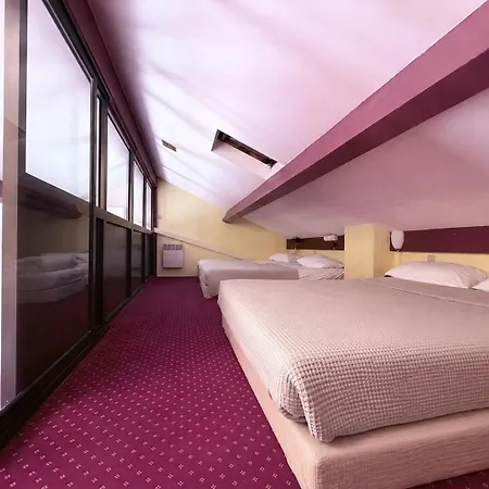 Appart hôtel Le Clos Des Galéjades 3*